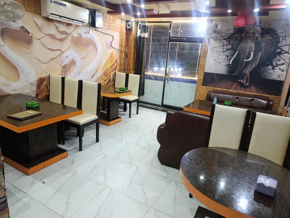 Atithi the food palace Hotel in West Bengal