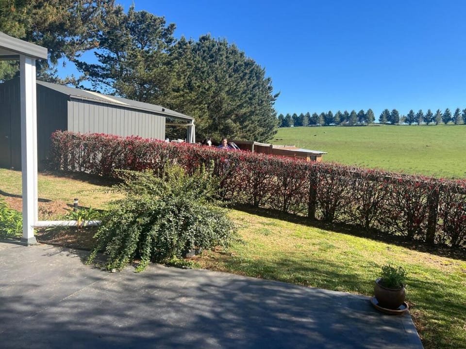 Whinestone Farm Lodge Apartment in Sutton Forest