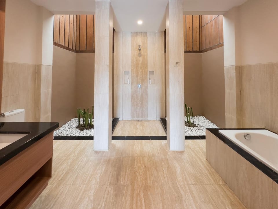Bathroom, Bath