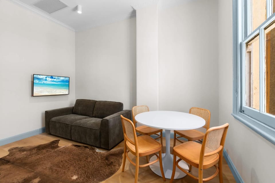 The Surrey 1 Apartment in Surry Hills