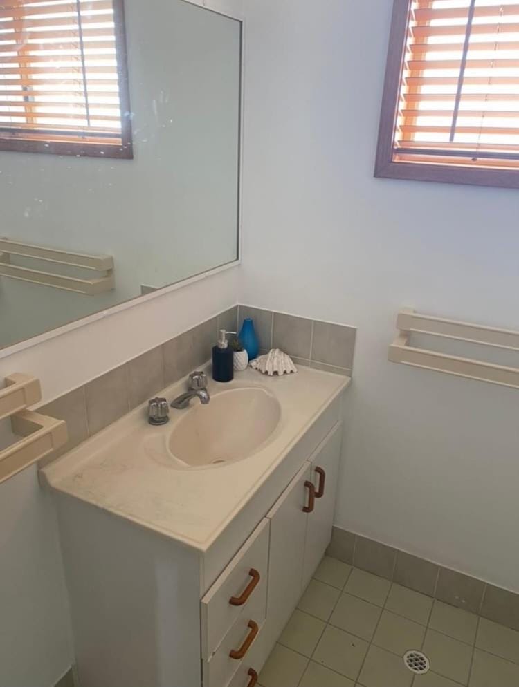 Unit in Evans Head, close to Cafes Clubs and town centre, Short walk to beaches Apartment in Evans Head