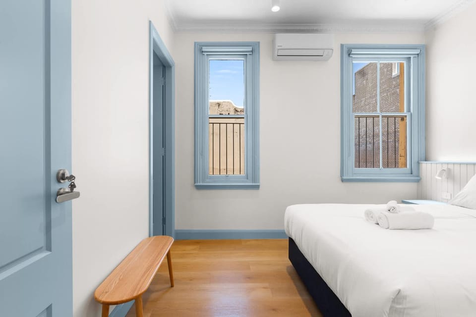 The Surrey 3 Inn in Surry Hills