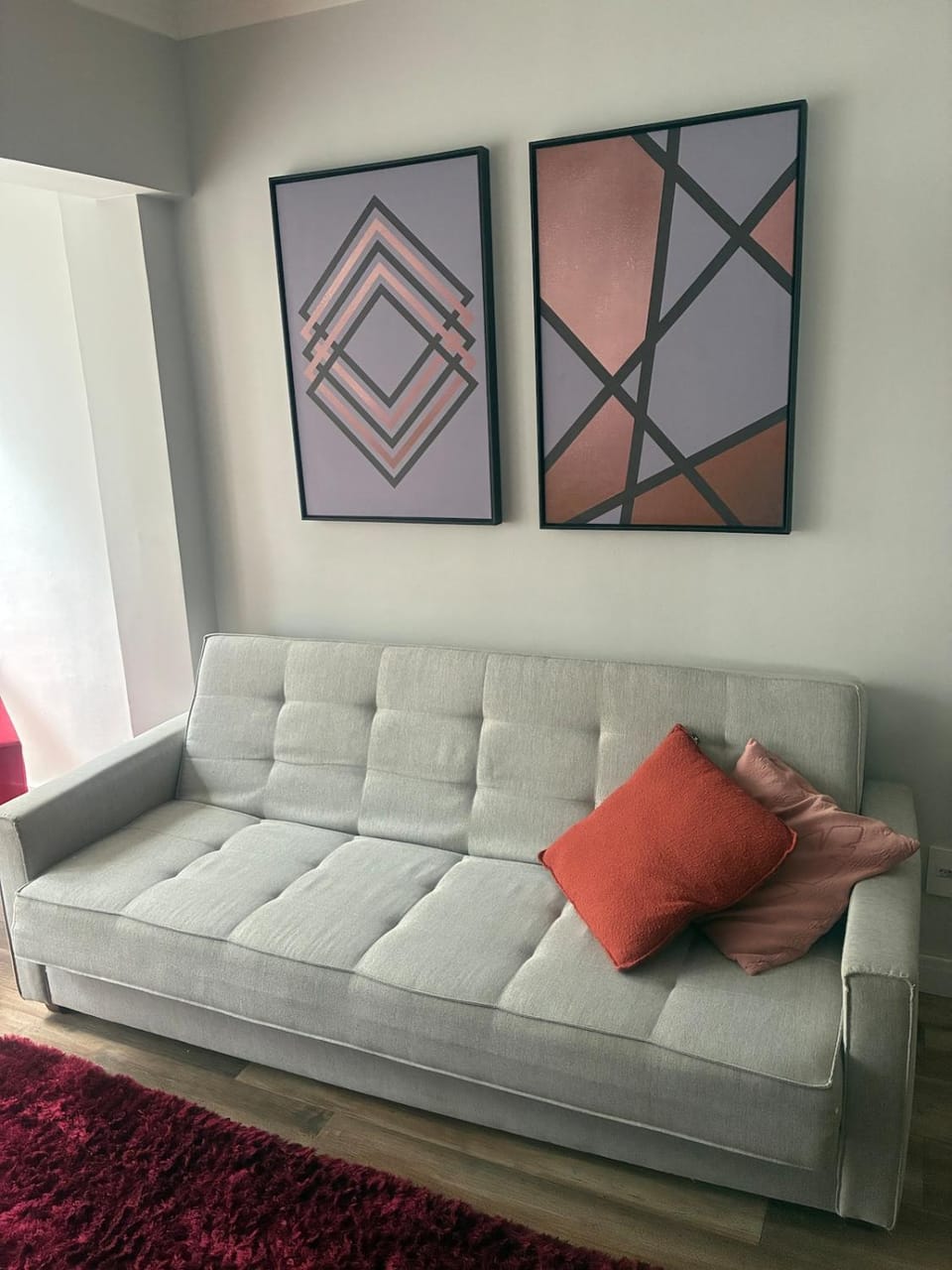Apartamento completo, 2 quartos e estacionamento Apartment in Camboriú