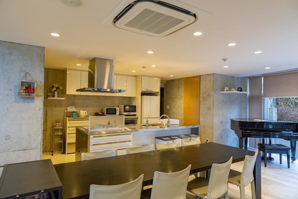 Urban View Villa Villa in Naha