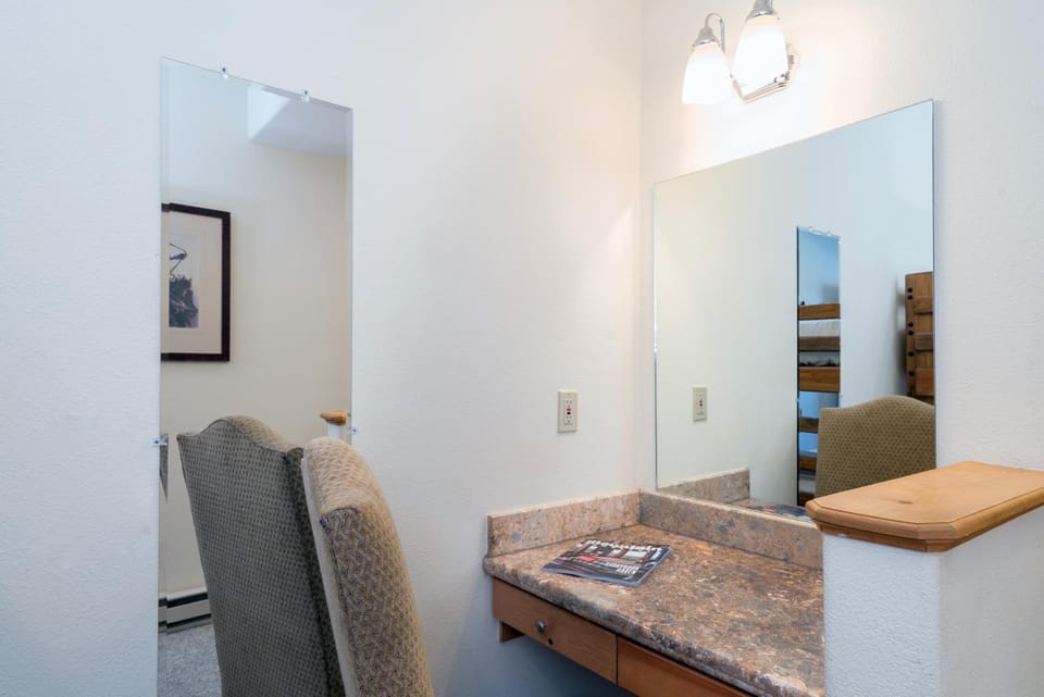 Bear Creek Lodge 209C Hotel in Mountain Village