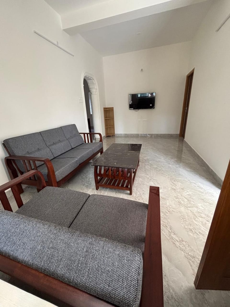 Laasya Homes YK1- Comfortable family-friendly stay Apartment in Mangaluru