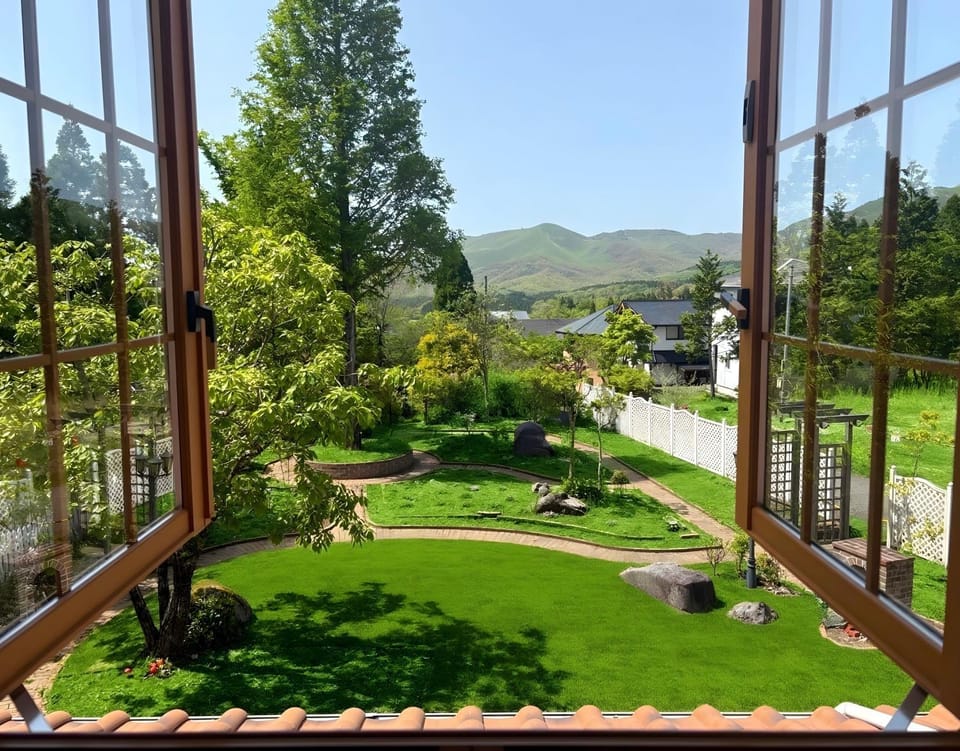 Garden, Garden view