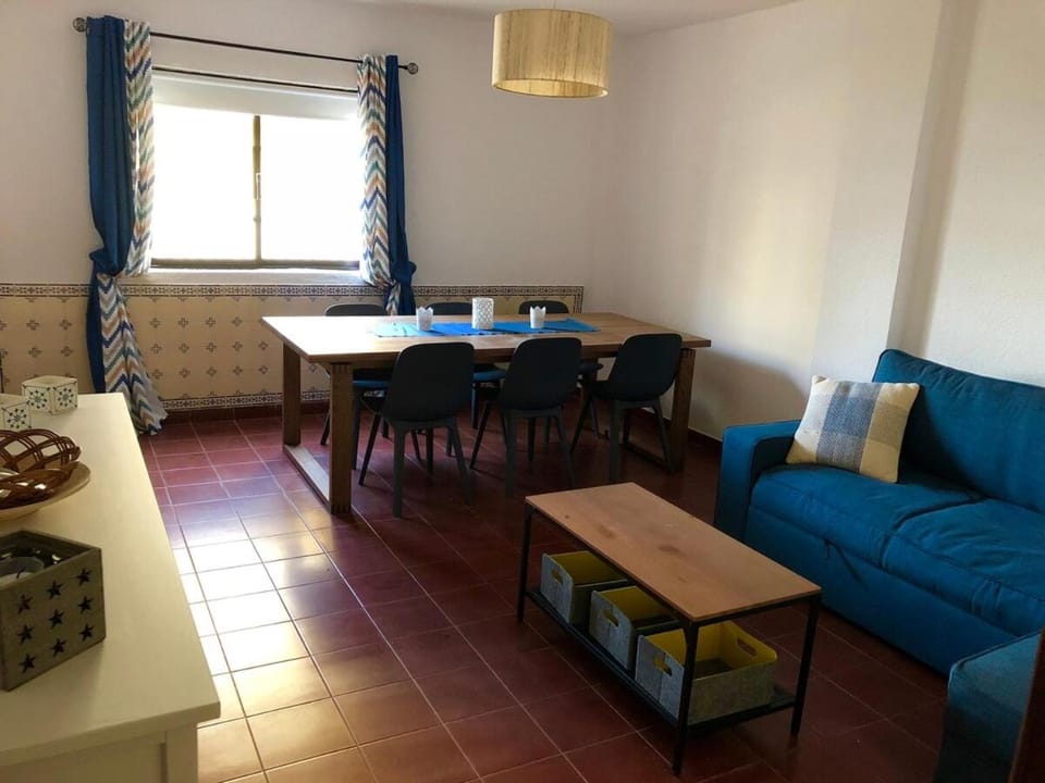 Beautiful T2 Apartamento Olhos do Mar Apartment in Olhos de Água