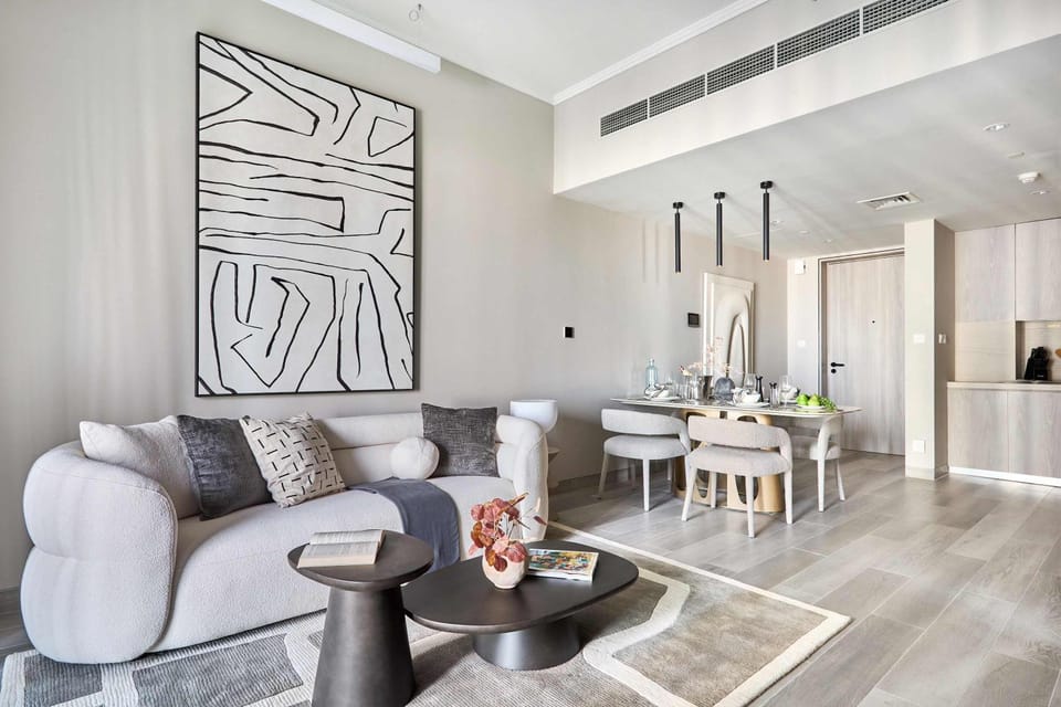 Living room, Seating area, Dining area