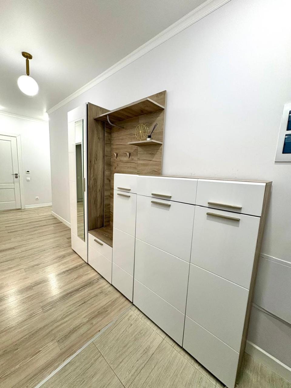 Kitchen or kitchenette, wardrobe