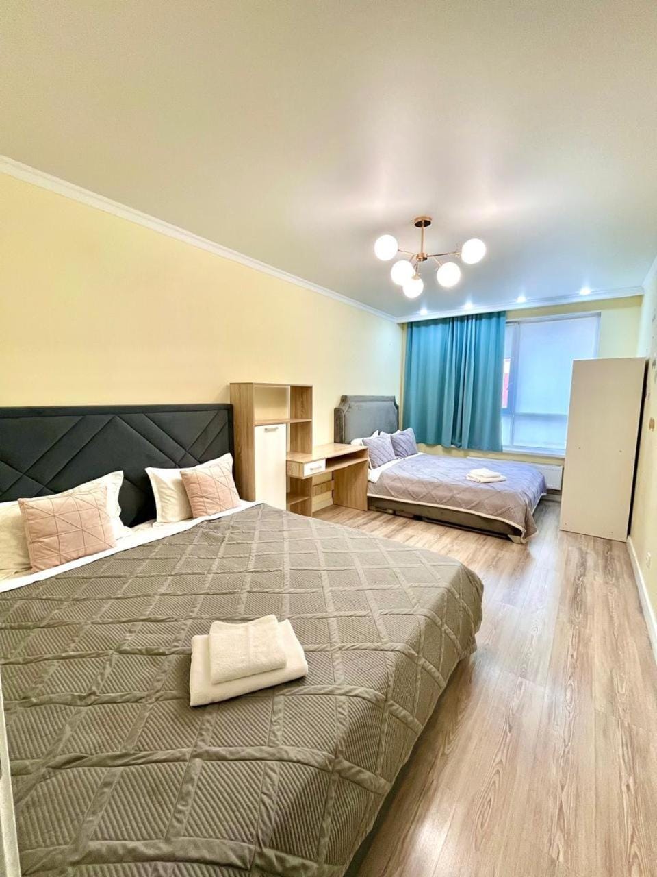 Bed, Bedroom, towels, wardrobe