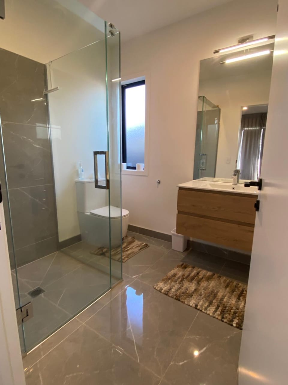 Ensuite bedroom at new house Bed and Breakfast in Taupo