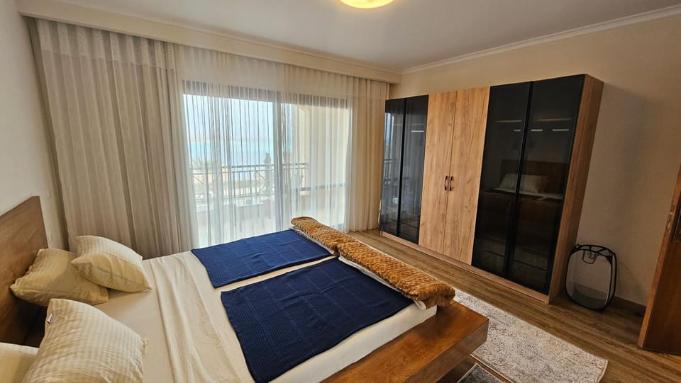 Bed, Bedroom, wardrobe