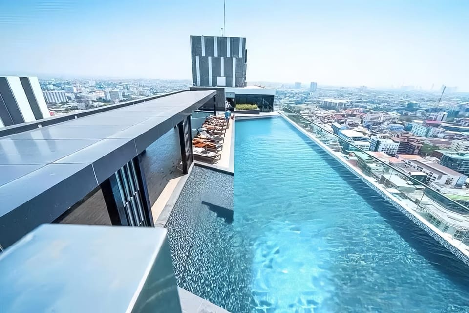 View (from property/room), Balcony/Terrace, City view, Pool view, Swimming pool