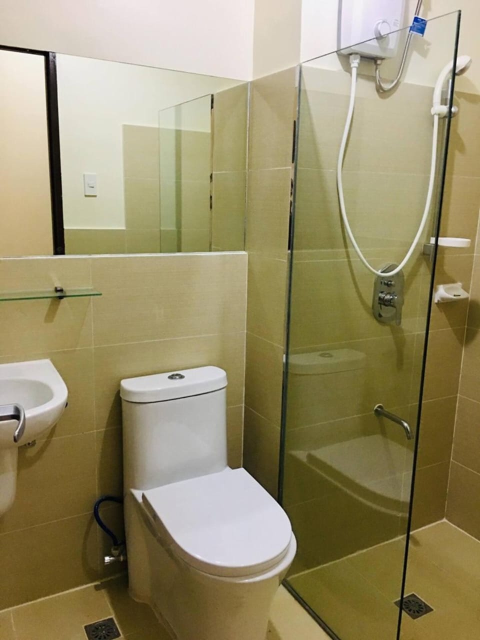 Paseo Verde Apartment hotel in Las Pinas