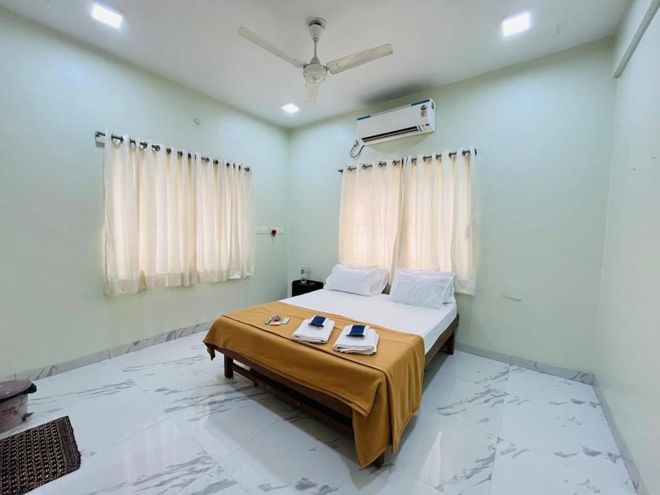 Entire Bungalow Maximum Six Occupancy Apartment in Karnataka