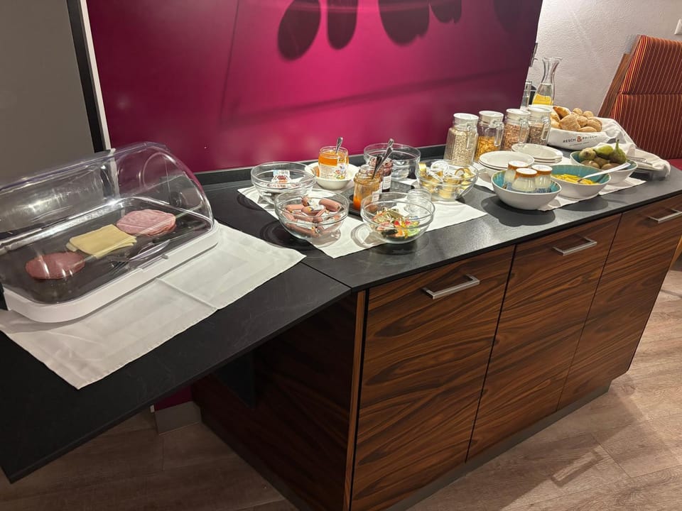 Buffet breakfast