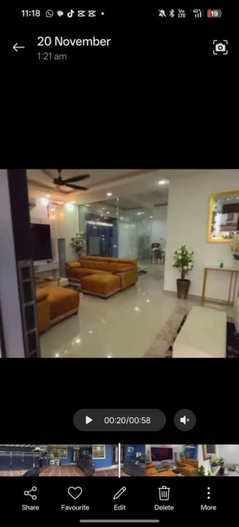 Lana Homestay Indoor pool with jacuzzi House in Johor Bahru