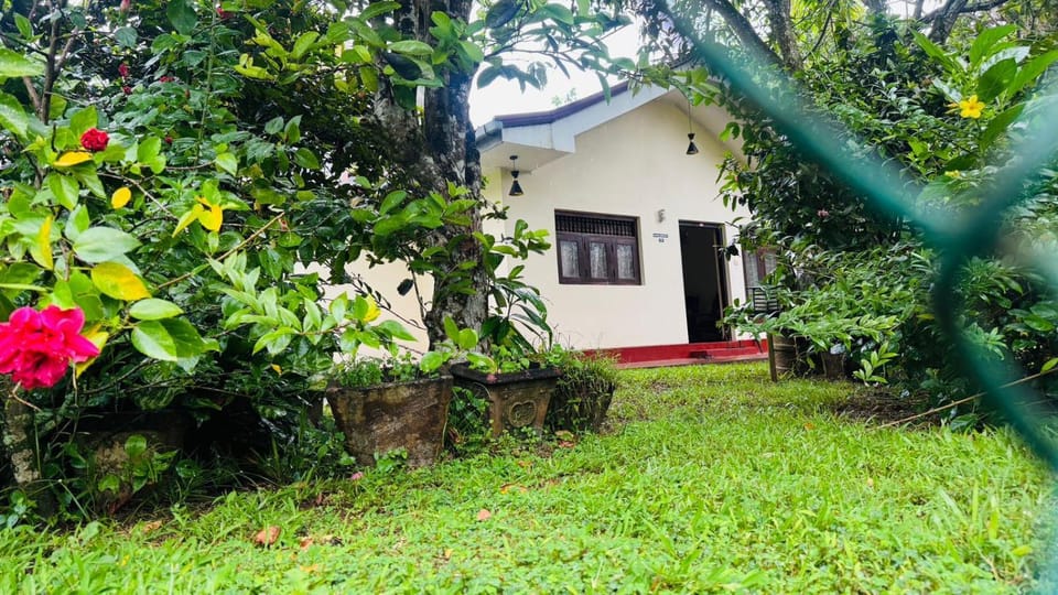 Ananda Homestay Vacation rental in Ahangama