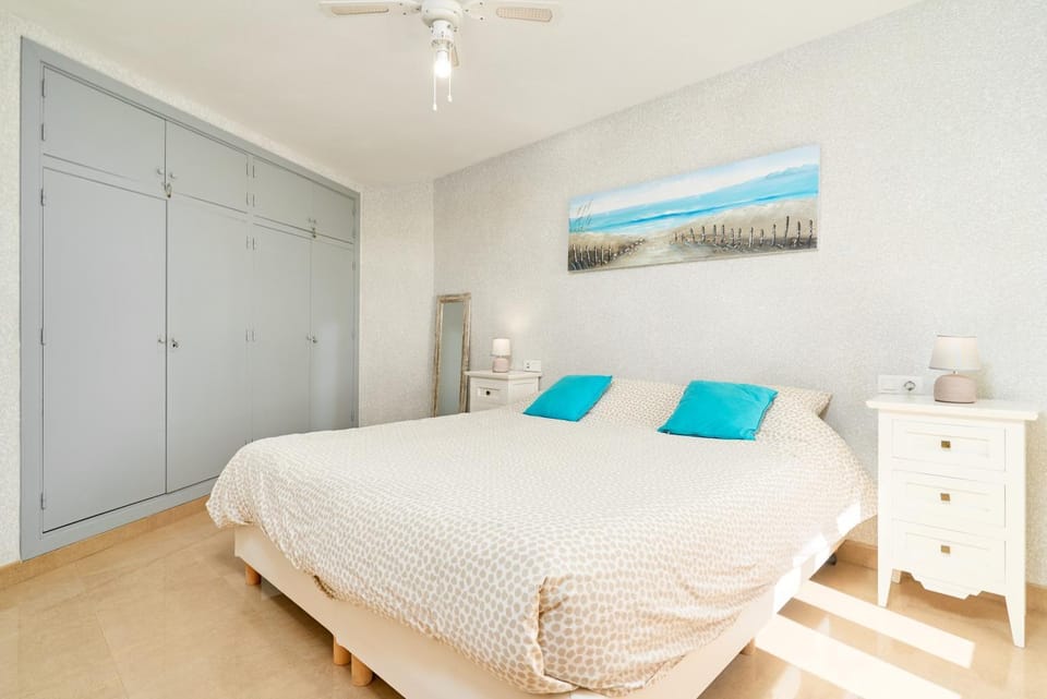 Living room, Bedroom