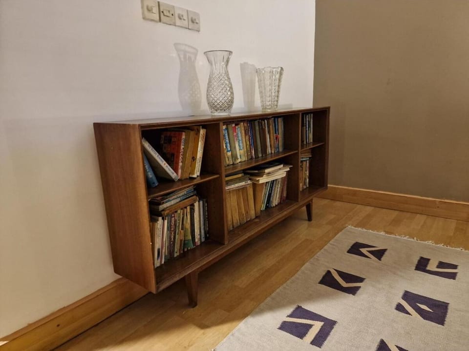 Luxurious and cozy flat in Dhanmondi Apartment in Dhaka