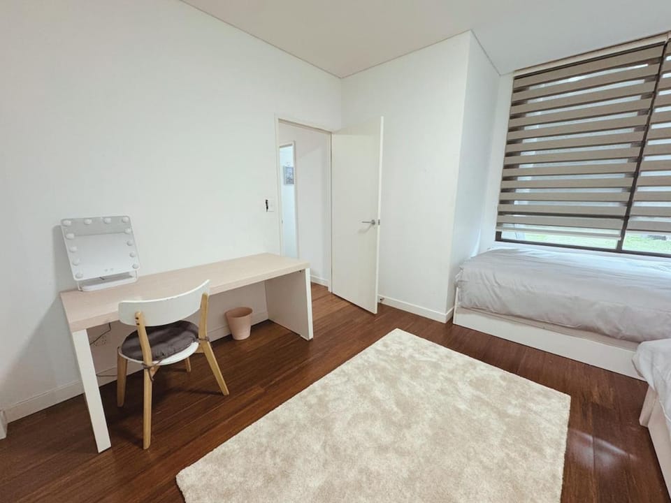 Ryde fully furnished apartment Apartment in Sydney