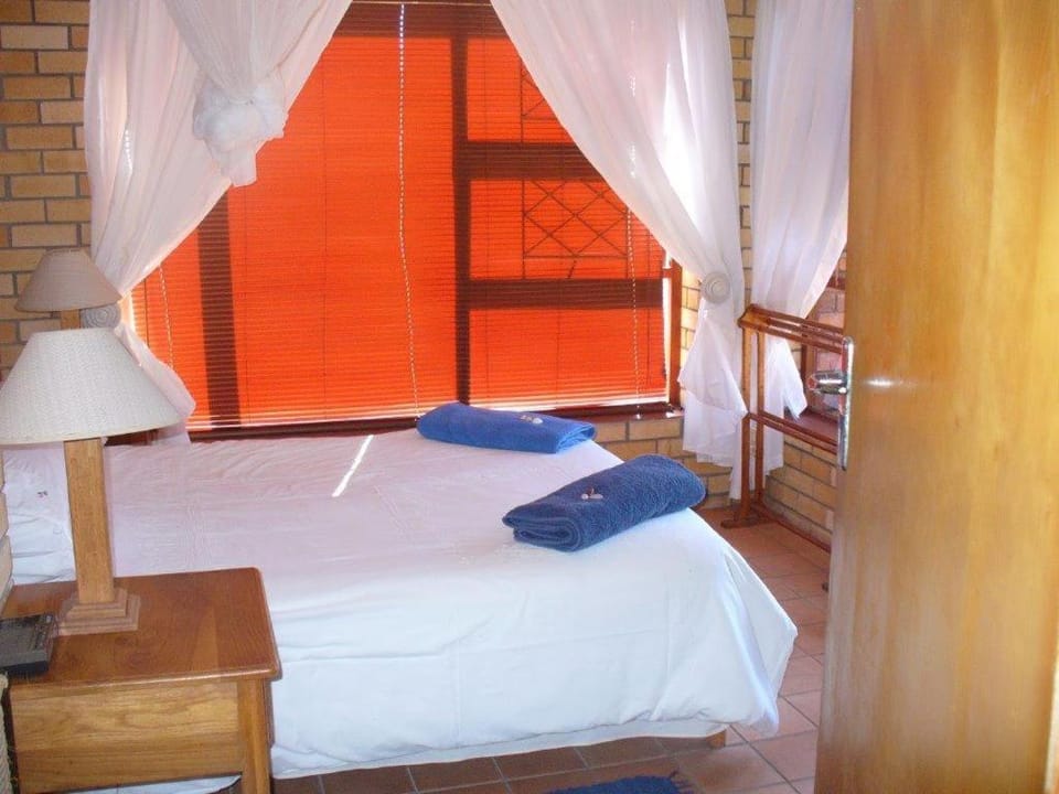 Timber and Tide Apartment in Eastern Cape