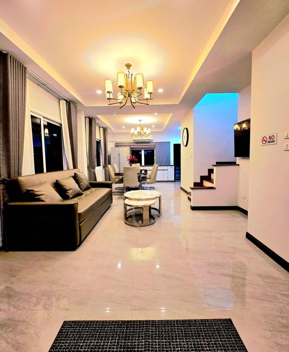 The Atlas hostel Muang Thong Thani Apartment hotel in Thailand