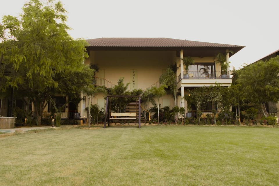 Property building, Natural landscape, Garden, Garden view