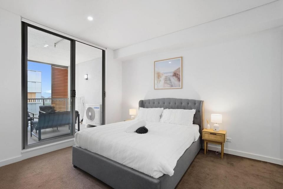 14Mascot ABNB-Style 2BR with Free Parking, 4 min to Airport Apartment in Mascot