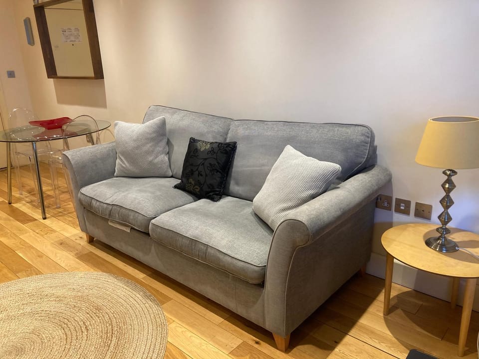 NELL GWYNN HOUSE - Cosy One Bedroom Apartment with AC, Sloane Square, London Apartment in City of Westminster
