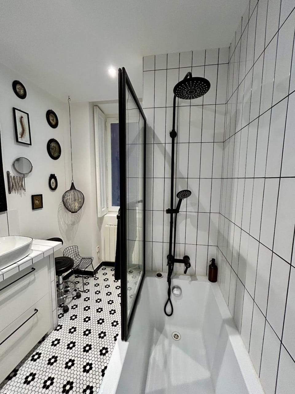 Bathroom, Bath