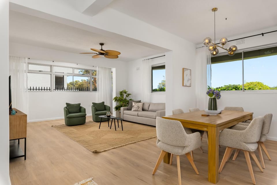 1 Taronga Mansions Apartment in Cape Town
