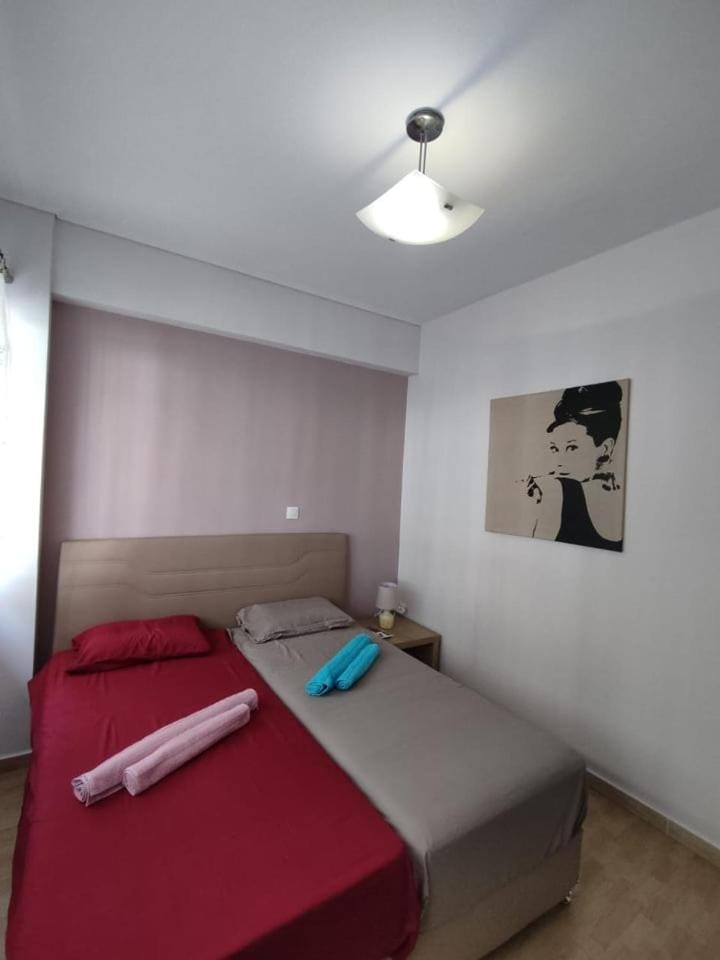 Gousa Urban Stay 2 Min Walk to Metro Apartment in Athens