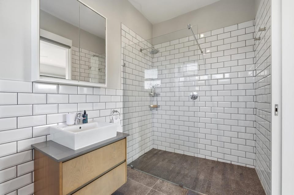 Bathroom, Bedroom