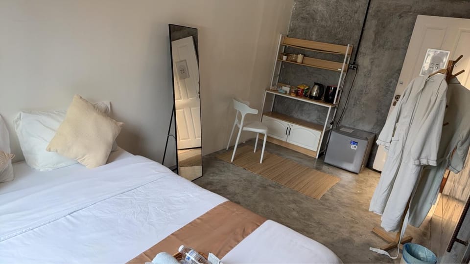 Bird Nest Hostel in Ko Tao