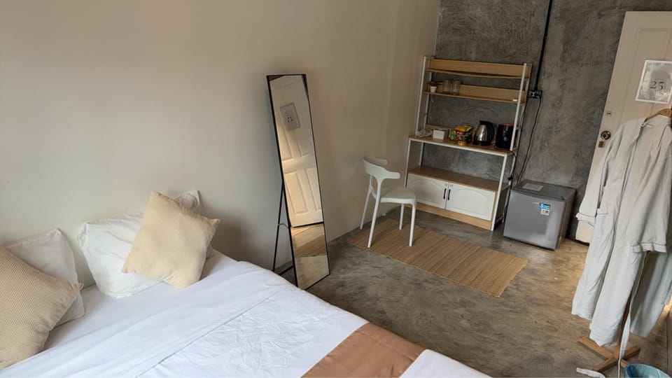Bird Nest Hostel in Ko Tao