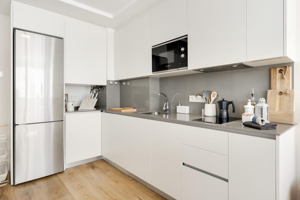 Kitchen or kitchenette, Living room