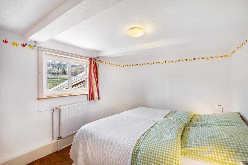 Living room, Bedroom