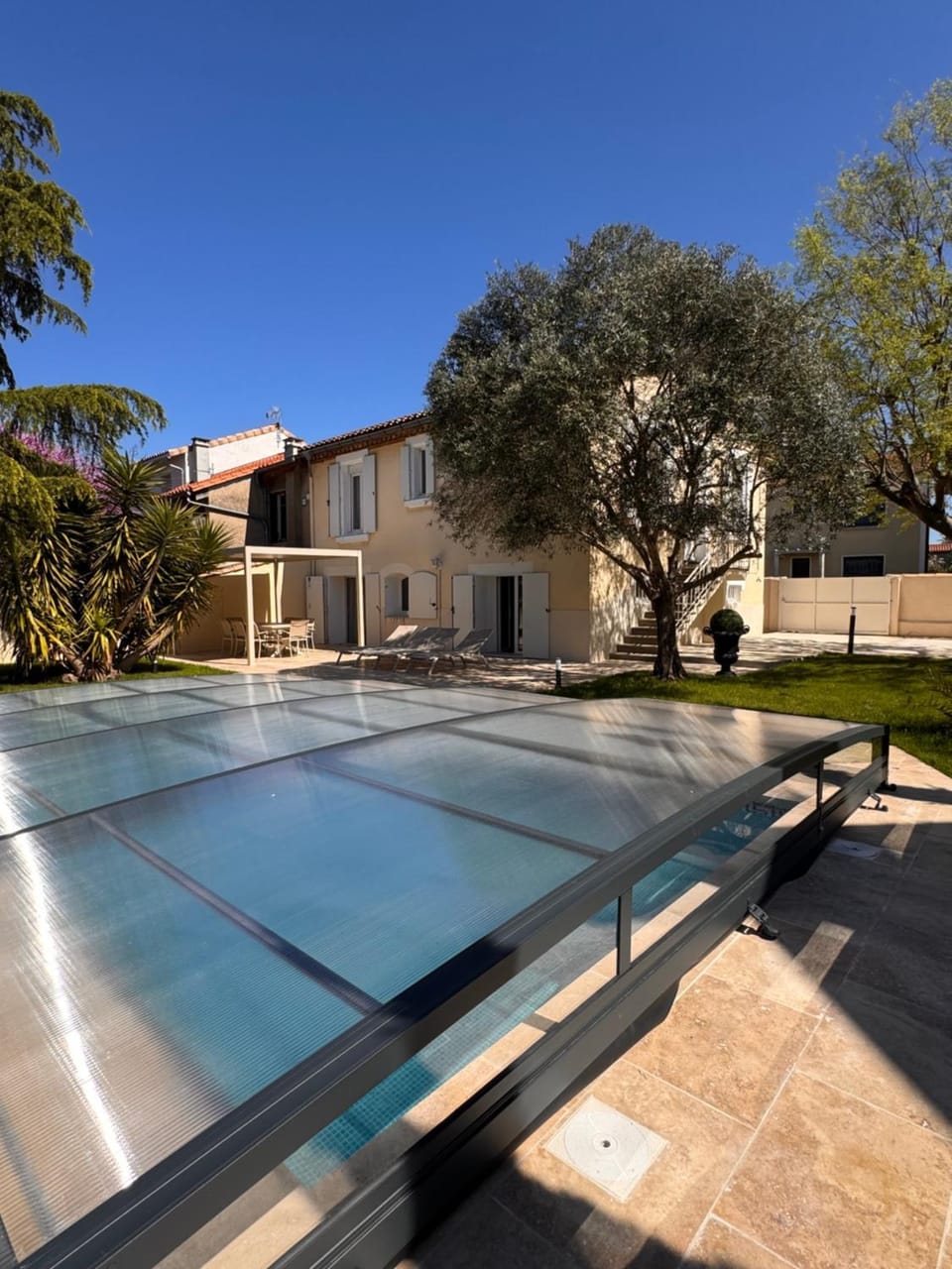 Swimming pool