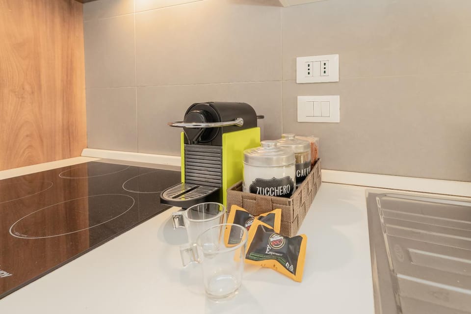 Coffee/tea facilities, Kitchen or kitchenette
