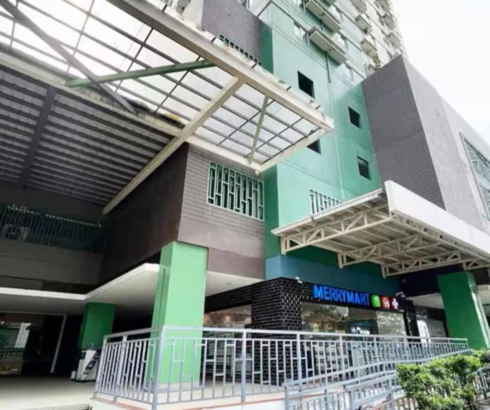 Deluxe Family Studio Unit In Avida Riala T2 Apartment hotel in Lapu-Lapu City
