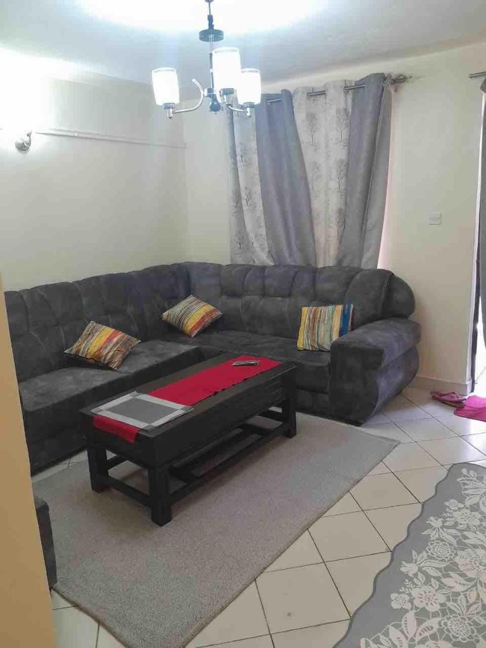 Lovely 2bedroom apartment with a big parking area Apartment in Nairobi