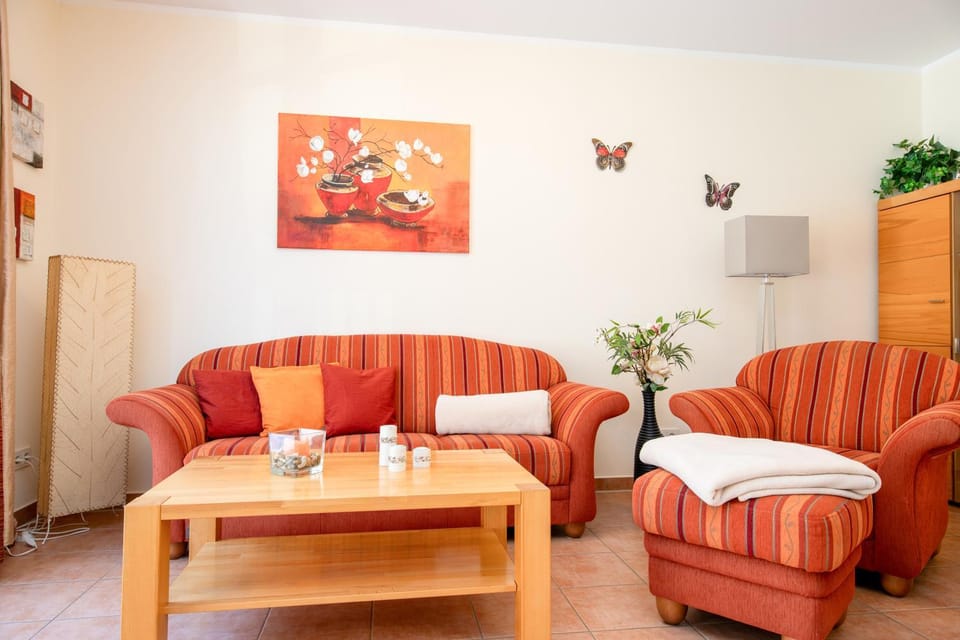Villa Lena Ferienwohnung Sonnenschein Apartment in Sellin