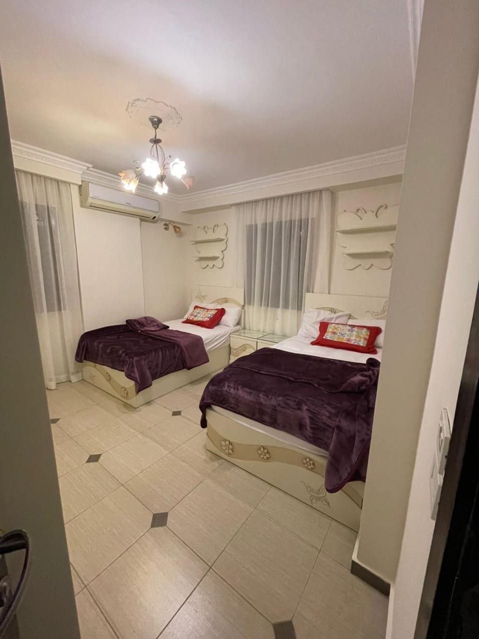 Beautiful and Warm Family Flat, Close to Cairo Airport Apartment in Cairo Governorate