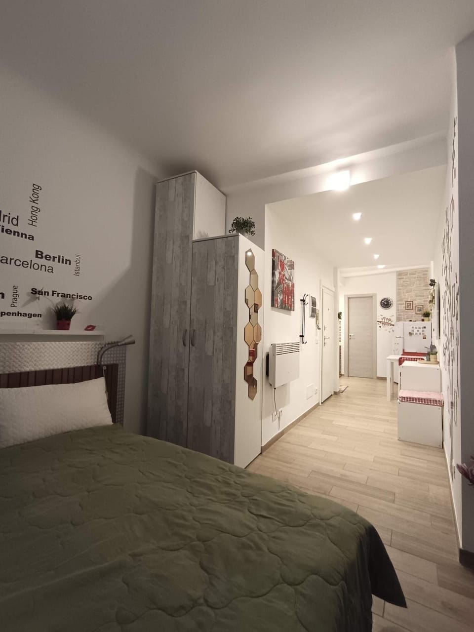 Perry Maison Apartment in Genoa