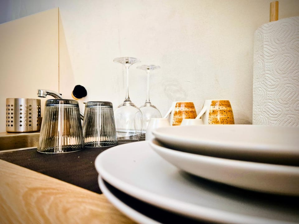 Coffee/tea facilities, Kitchen or kitchenette