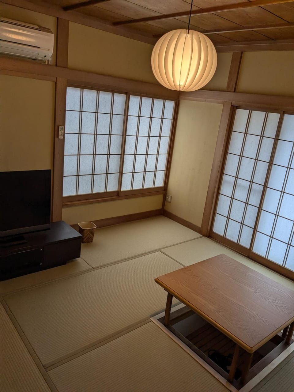 Ama-Terrace House in Hakone