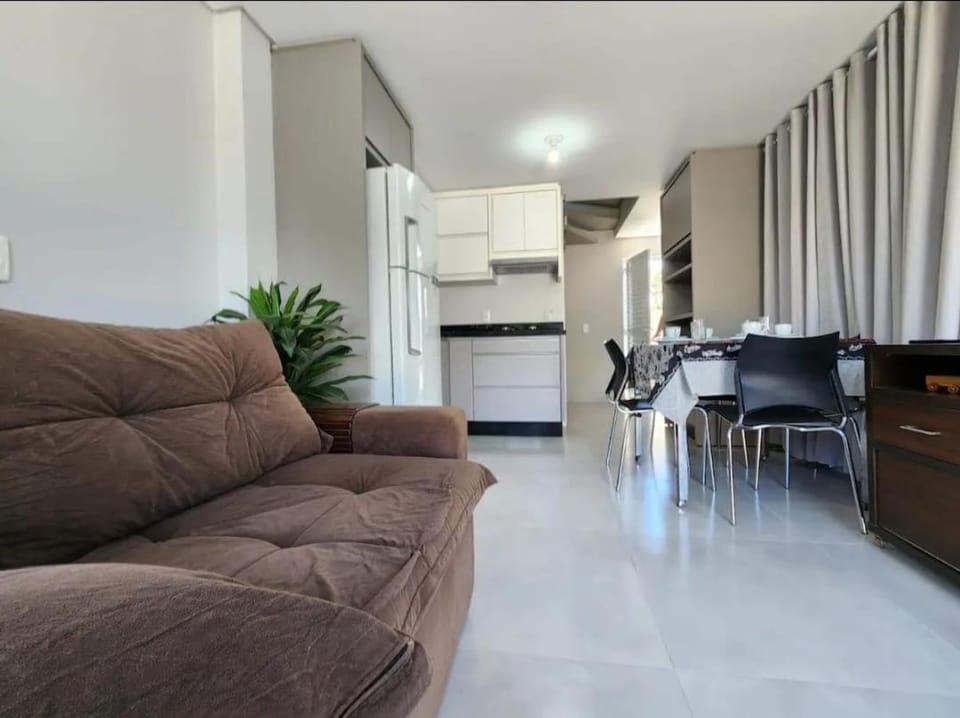 Casa na Praia do Sonho House in Florianopolis