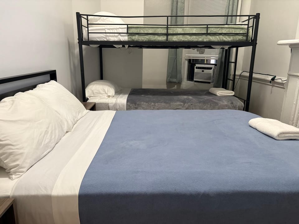 The Midtown Ninth Manhattan Times Square Apartment in Midtown